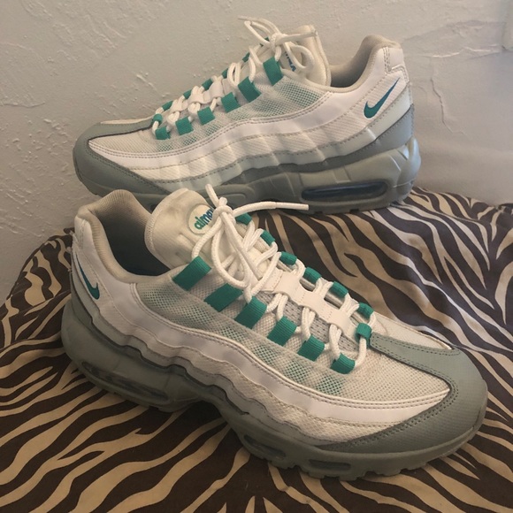 air max 95 clear emerald